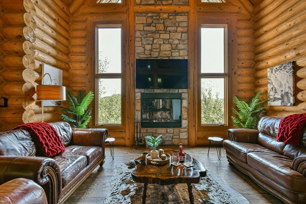 Вилла Eagle'S Nest Saint-Faustin Экстерьер фото